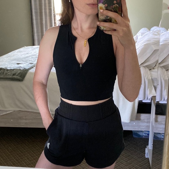 Nike Dri Fit Athletic Top✨ - Picture 5 of 5